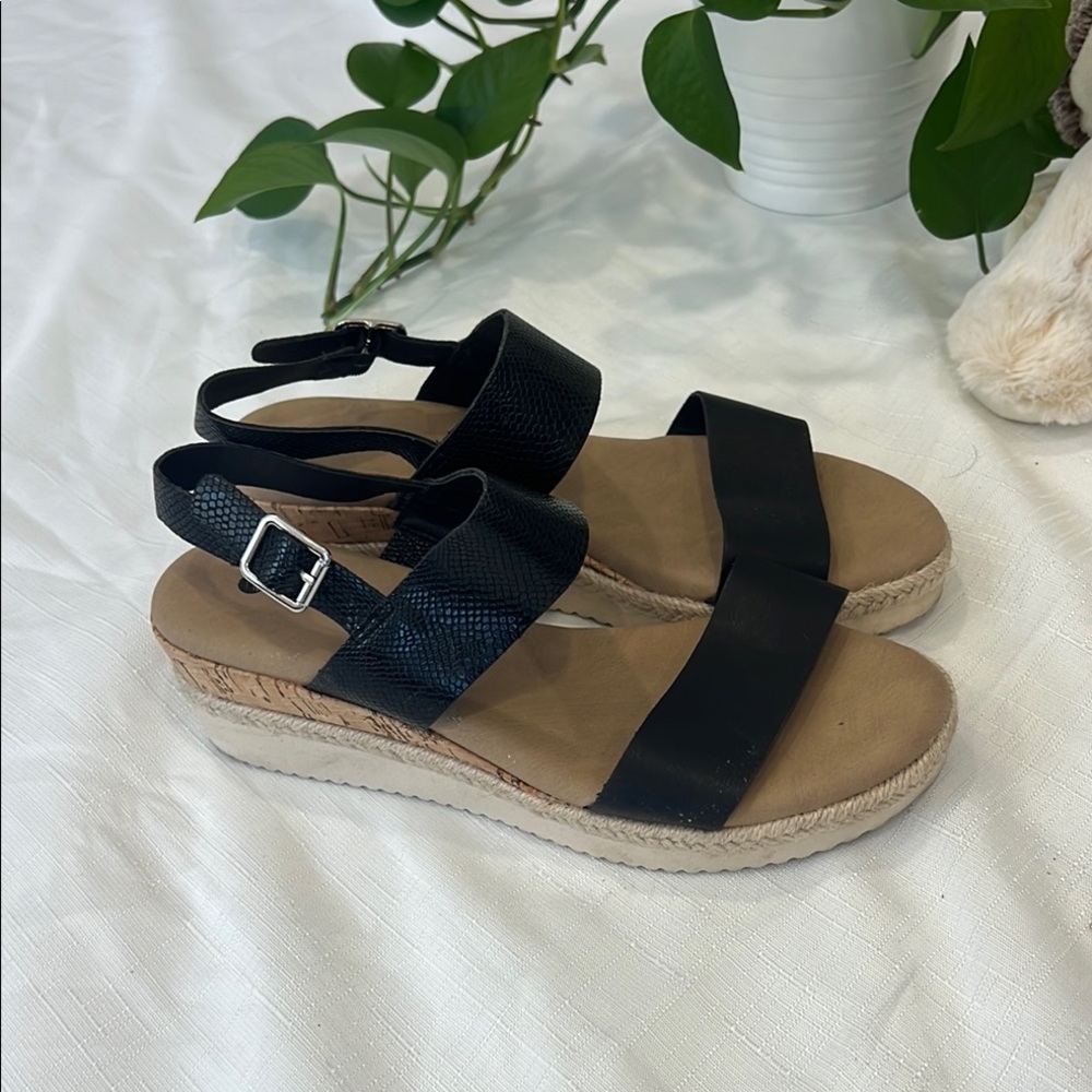 Elegant Black Espadrille Sandals